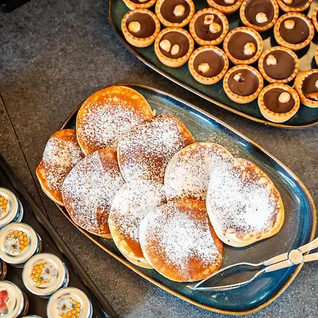 Hotel Capolago Ξενοδοχείο 4*