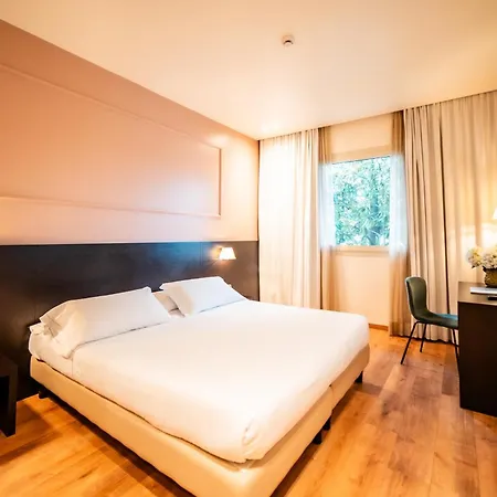 Hotel Capolago Hotel 4*