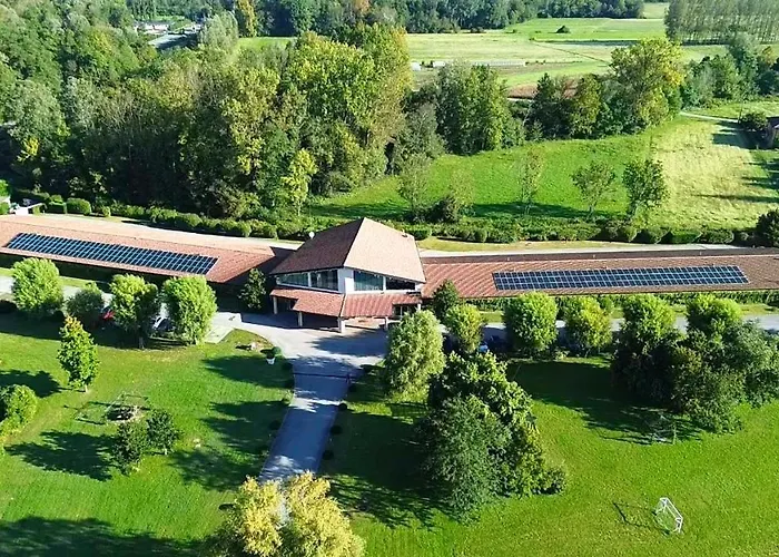 Szálloda Hotel Capolago 4*