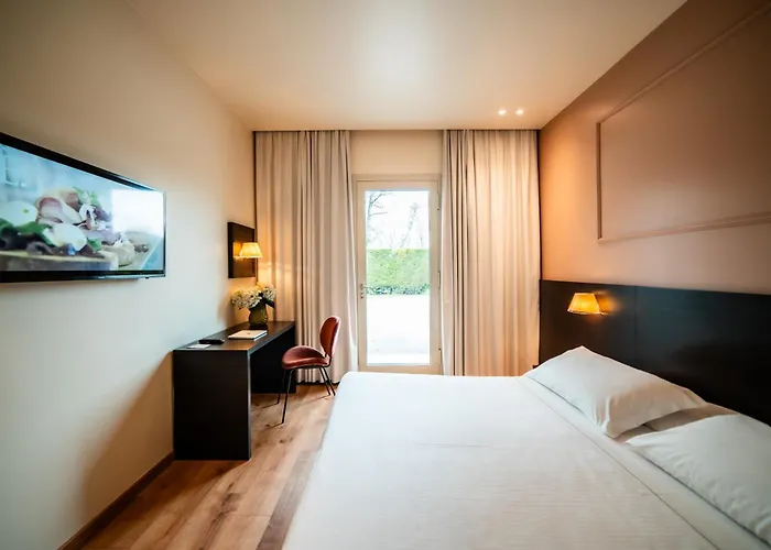 Szálloda Hotel Capolago Capolago